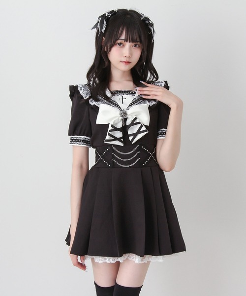 DearMyLove(ディアマイラブ)の「十字架刺クロススタッズチェーンレースアップセーラーワンピース(ワンピース・レディース・パープル/ブラック/グレー・MEDIUM/3L/LARGE)」の10枚目の写真