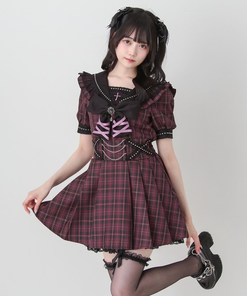 DearMyLove(ディアマイラブ)の「十字架刺クロススタッズチェーンレースアップセーラーワンピース(ワンピース・レディース・パープル/ブラック/グレー・MEDIUM/3L/LARGE)」の15枚目の写真