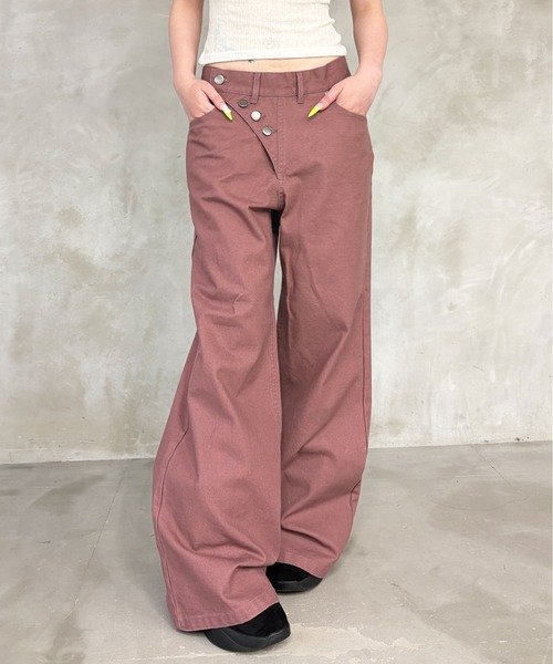 sedacle girl（セダクルガール）の「アシメボタンダックパンツ（デニムパンツ・レディース・ボルドー/ネイビー・SMALL/MEDIUM）」の17枚目の写真