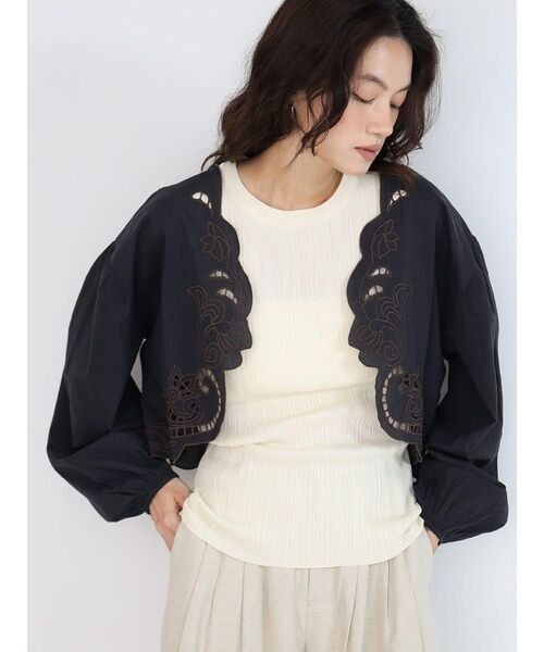 FIKA.(フィーカ)の「Rib sleeveless knit tank(ニット/セーター・レディース・イエロー系その他4/ベージュ/ダークブラウン/アイボリー・MEDIUM)」の10枚目の写真