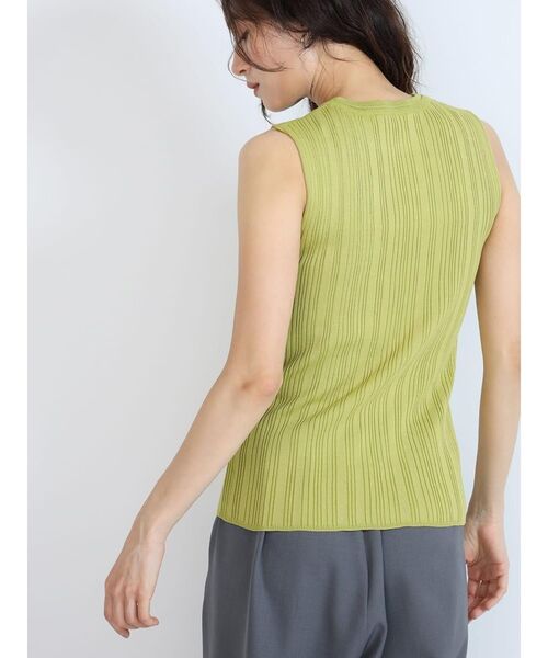 FIKA.(フィーカ)の「Rib sleeveless knit tank(ニット/セーター・レディース・イエロー系その他4/ベージュ/ダークブラウン/アイボリー・MEDIUM)」の12枚目の写真