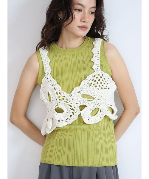 FIKA.(フィーカ)の「Rib sleeveless knit tank(ニット/セーター・レディース・イエロー系その他4/ベージュ/ダークブラウン/アイボリー・MEDIUM)」の16枚目の写真