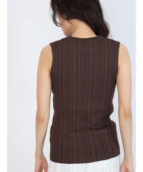 FIKA.(フィーカ)の「Rib sleeveless knit tank(ニット/セーター・レディース・イエロー系その他4/ベージュ/ダークブラウン/アイボリー・MEDIUM)」の20枚目の写真