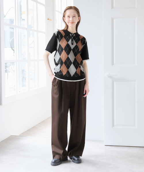 U by SPICK&SPAN（ユーバイスピックアンドスパン）の「衿つきハーフスリーブニット（ニット/セーター・レディース・ボルドー/ブラック・FREE）」の3枚目の写真