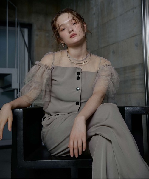 LE'RURE(リルアー)の「Tiered frill sleeve set up pants(パンツドレス・レディース・ベージュ/ブラウン・TALL/MEDIUM)」の15枚目の写真