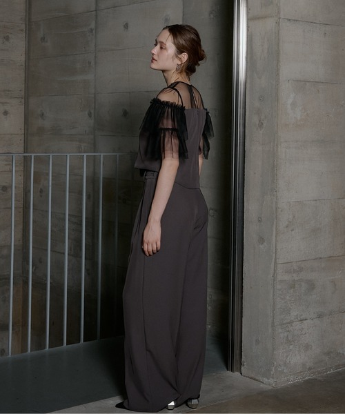 LE'RURE(リルアー)の「Tiered frill sleeve set up pants(パンツドレス・レディース・ベージュ/ブラウン・TALL/MEDIUM)」の12枚目の写真