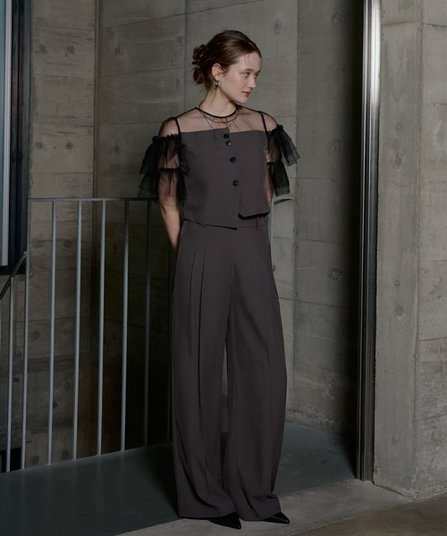 LE'RURE(リルアー)の「Tiered frill sleeve set up pants(パンツドレス・レディース・ベージュ/ブラウン・TALL/MEDIUM)」の13枚目の写真