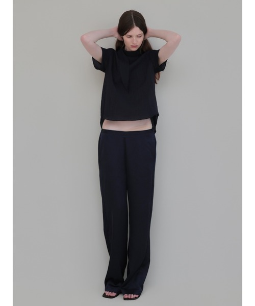 NOWNS(ナウンス)の「Emma | Half tie blouse(シャツ/ブラウス・レディース・ネイビー・FREE)」の11枚目の写真