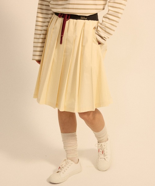 Mardi Mercredi（マルディメクルディ）の「COTTON PLEATED MIDI SKIRT / コットン プリーツ ミディ スカート（スカート・レディース・ライトイエロー/ブルー/ホワイト・FREE）」の9枚目の写真