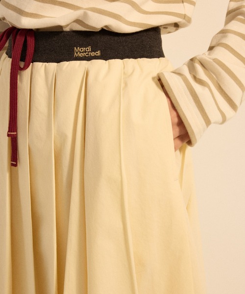 Mardi Mercredi（マルディメクルディ）の「COTTON PLEATED MIDI SKIRT / コットン プリーツ ミディ スカート（スカート・レディース・ライトイエロー/ブルー/ホワイト・FREE）」の11枚目の写真