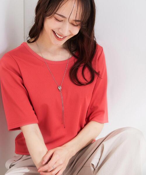 SHOO・LA・RUE(シューラルー)の「【ひんやり/前後2WAY/S-LL】着回しやすい 5分袖テレコトップス(Tシャツ/カットソー・レディース・レッド系/ブラウン系その他/ブラック/ホワイト・01/04/03/02)」の4枚目の写真