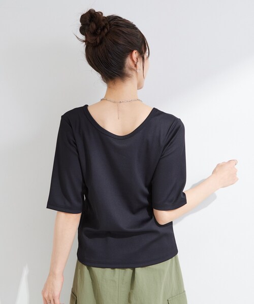 SHOO・LA・RUE(シューラルー)の「【ひんやり/前後2WAY/S-LL】着回しやすい 5分袖テレコトップス(Tシャツ/カットソー・レディース・レッド系/ブラウン系その他/ブラック/ホワイト・01/04/03/02)」の13枚目の写真