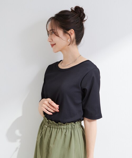 SHOO・LA・RUE(シューラルー)の「【ひんやり/前後2WAY/S-LL】着回しやすい 5分袖テレコトップス(Tシャツ/カットソー・レディース・レッド系/ブラウン系その他/ブラック/ホワイト・01/04/03/02)」の15枚目の写真