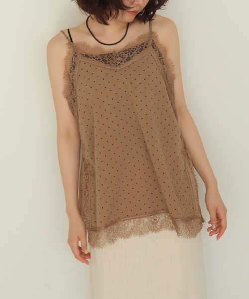 cheriella(シェリエラ)の「【cheriella】ドットプリントレースキャミソール DOT PRINT LACE CAMISOLE(キャミソール・レディース・ベージュ/ブラック・FREE)」の4枚目の写真