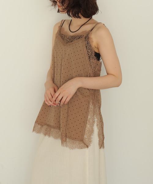 cheriella(シェリエラ)の「【cheriella】ドットプリントレースキャミソール DOT PRINT LACE CAMISOLE(キャミソール・レディース・ベージュ/ブラック・FREE)」の12枚目の写真