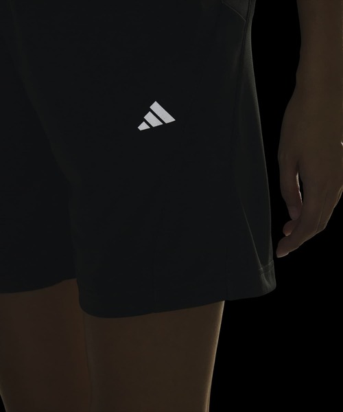 adidas(アディダス)の「トレーニング エッセンシャルズ プラス レギュラーフィット クールセンサー ショーツ / ハーフパンツ / アディダス adidas(その他パンツ・レディース・ブラック・XX-LARGE/LARGE/MEDIUM/X-LARGE/SMALL)」の4枚目の写真