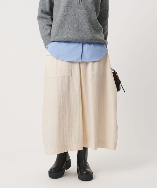 UNITED ARROWS(ユナイテッドアローズ)の「ポケット コクーン シルエット スカート(スカート・レディース・ダークブラウン/ネイビー/オフホワイト・36/38)」の2枚目の写真