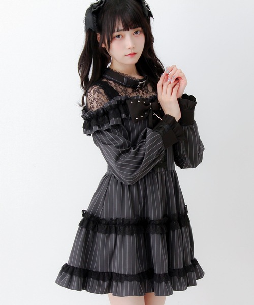 DearMyLove(ディアマイラブ)の「レースオフショルダ風チョーカースタッズリボンワンピース(ワンピース・レディース・ブラック/パープル/ストライプ・LARGE/MEDIUM/3L)」の3枚目の写真