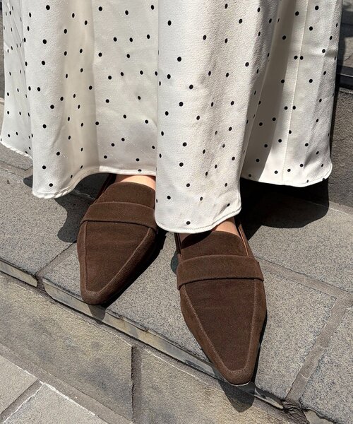 CAPRICIEUX LE'MAGE（カプリシューレマージュ）の「【スエード生地が新登場】ポインテッドローファー（ローファー・レディース・ブラウン/ブラック・37/38/36）」の12枚目の写真