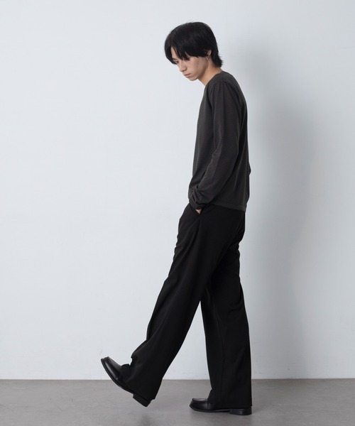 LUCY（ルーシー）の「LUCY/【26年秋冬新作】ルーズネックボーダーT(LS)（Tシャツ/カットソー・メンズ・ブラック系その他5/レッド系その他4・MEDIUM/LARGE）」の18枚目の写真
