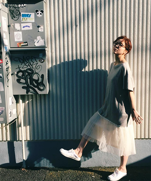 CAROLINA GLASER(カロリナ グレイサー)の「CAROLINA GLASER / カット チュールプリーツ ワンピース(ワンピース・レディース・ブラック系その他/グレー系その他・ONE SIZE)」の19枚目の写真