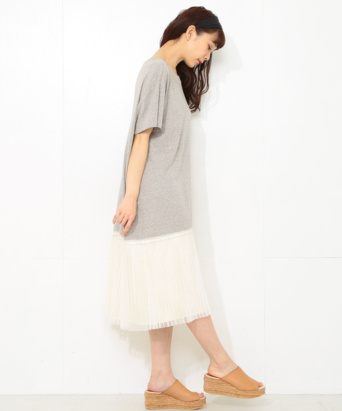 CAROLINA GLASER(カロリナ グレイサー)の「CAROLINA GLASER / カット チュールプリーツ ワンピース(ワンピース・レディース・ブラック系その他/グレー系その他・ONE SIZE)」の12枚目の写真