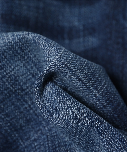 MURUA（ムルーア）の「ヘムデザインテーパードBOYSデニム（デニムパンツ・レディース・スカイブルー/ブルー・0/XS/3/L/2/M/1/S）」の7枚目の写真