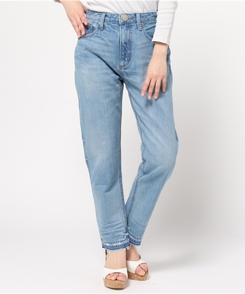 MURUA（ムルーア）の「ヘムデザインテーパードBOYSデニム（デニムパンツ・レディース・スカイブルー/ブルー・0/XS/3/L/2/M/1/S）」の8枚目の写真