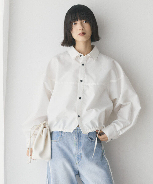 Firsthand（ファーストハンド）の「Firsthand/ファーストハンド ヘムコード 切り替え ロングスリーブ ショートレングス シャツ【限定展開】（シャツ/ブラウス・レディース・ホワイト/ネイビー/ベージュ/ブラック・FREE）」の5枚目の写真