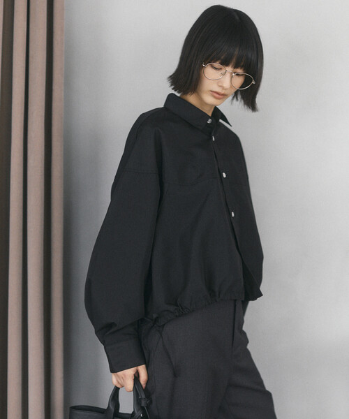 Firsthand（ファーストハンド）の「Firsthand/ファーストハンド ヘムコード 切り替え ロングスリーブ ショートレングス シャツ【限定展開】（シャツ/ブラウス・レディース・ホワイト/ネイビー/ベージュ/ブラック・FREE）」の18枚目の写真