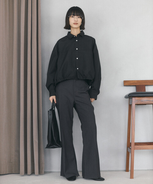 Firsthand（ファーストハンド）の「Firsthand/ファーストハンド ヘムコード 切り替え ロングスリーブ ショートレングス シャツ【限定展開】（シャツ/ブラウス・レディース・ホワイト/ネイビー/ベージュ/ブラック・FREE）」の20枚目の写真