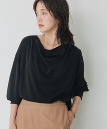 ドレープネックブラウス