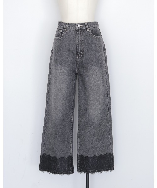 cheriella（シェリエラ）の「【cheriella】レースドッキングストレートデニムパンツ　LACE DOCKING STRAIGHT DENIM PANTS（デニムパンツ・レディース・ブラック/ブルー・FREE）」の19枚目の写真