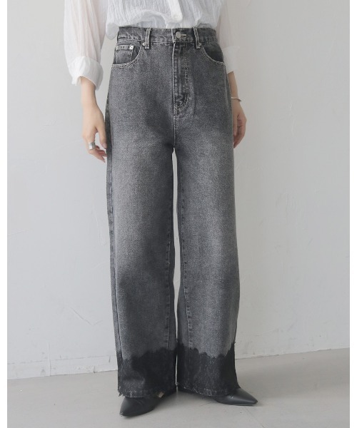 cheriella（シェリエラ）の「【cheriella】レースドッキングストレートデニムパンツ　LACE DOCKING STRAIGHT DENIM PANTS（デニムパンツ・レディース・ブラック/ブルー・FREE）」の14枚目の写真