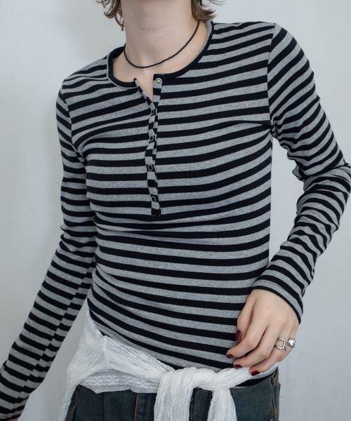 uyu.(ウユ)の「配色ボーダーヘンリーネックトップス(Tシャツ/カットソー・レディース・ブラウン/ブラック/ピンク・FREE)」の20枚目の写真