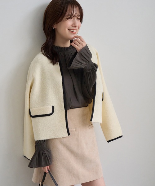 ROPE' PICNIC(ロペピクニック)の「パールボタン 上品見えギャザーブラウス キャンディースリーブ(シャツ/ブラウス・レディース・キナリ/ブラック系その他/オフホワイト/チャコールグレー・FREE)」の7枚目の写真