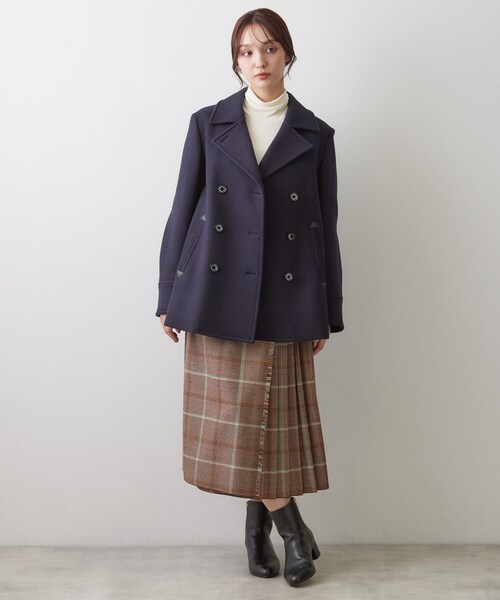 DRESSTERIOR(ドレステリア)の「Super140 AラインPコート(ピーコート・レディース・ネイビー/ダークグレー・34/38/36)」の10枚目の写真