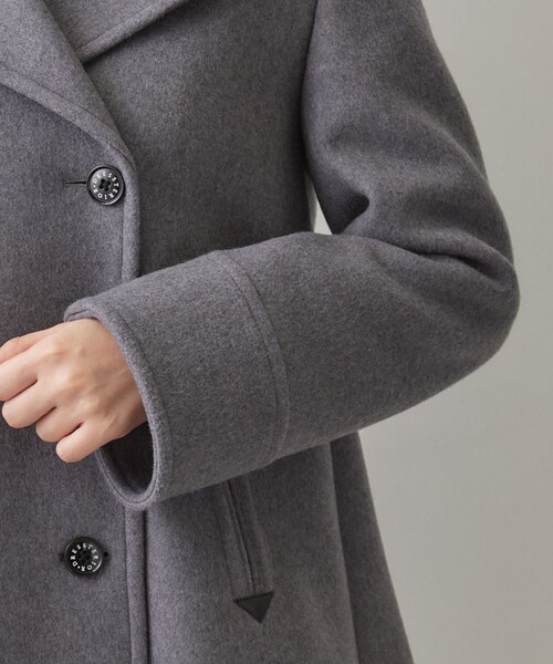 DRESSTERIOR(ドレステリア)の「Super140 AラインPコート(ピーコート・レディース・ネイビー/ダークグレー・34/38/36)」の16枚目の写真