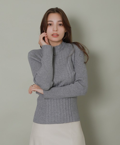 libelle more（リベル モア）の「ランダムリブボトルネックニット（ニット/セーター・レディース・ブルー/レッド/オフホワイト/ブラック/杢グレー・L/M）」の20枚目の写真