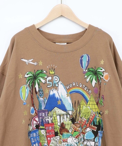 ScoLar（スカラー）の「163652：世界の名所柄 サイドファスナー付きプルオーバー（Tシャツ/カットソー・レディース・オートミール/ブラック/ブラウン・M）」の15枚目の写真