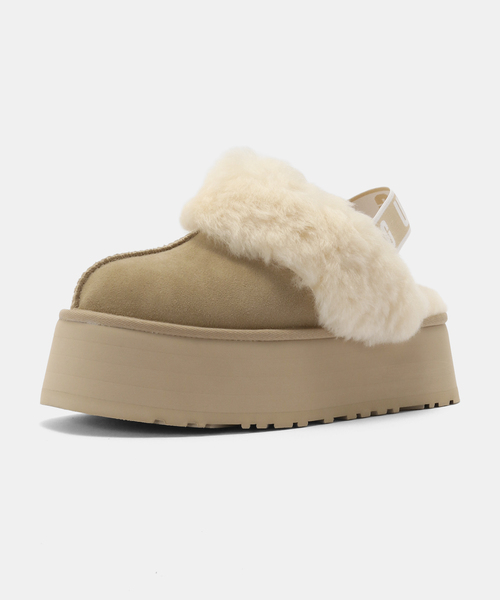 UGG(アグ)の「UGG W Funkette 1113474-MDSD(サンダル・レディース・ベージュ・22cm/23cm/24cm/25cm)」の2枚目の写真