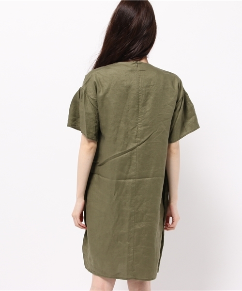 LBC(エルビーシー)の「リネンVネックワンピース (ワンピース・レディース・その他25/オリーブ/ネイビー・LARGE/MEDIUM)」の6枚目の写真