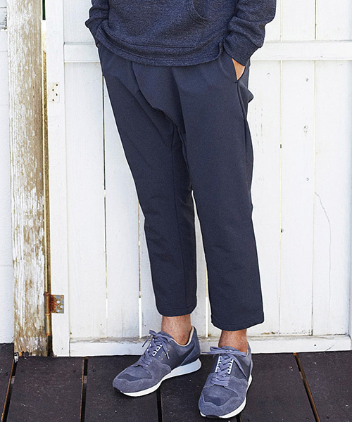 rehacer(レアセル)の「rehacer : Drape Tuck Pants(その他パンツ・メンズ・グレー/ブラック・LARGE/SMALL/MEDIUM)」の1枚目の写真