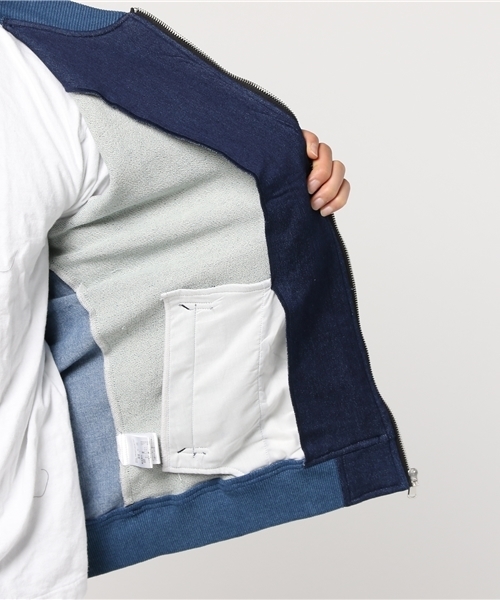 VENCEEXCHANGE（ヴァンスエクスチェンジ）の「デニム切り替えMA-1         （MA-1・メンズ・ブルー/ネイビー・MEDIUM/LARGE）」の9枚目の写真
