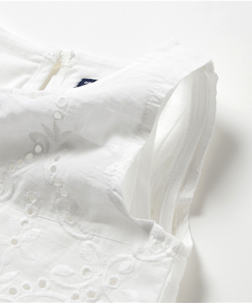 RUGGEDWORKS（ラゲッドワークス）の「レース刺繍ドッキングワンピース（ワンピース・キッズ・オフホワイト/ネイビー/レッド・100cm/120cm/90cm/80ｃｍ/130cm/140cm/110cm）」の4枚目の写真
