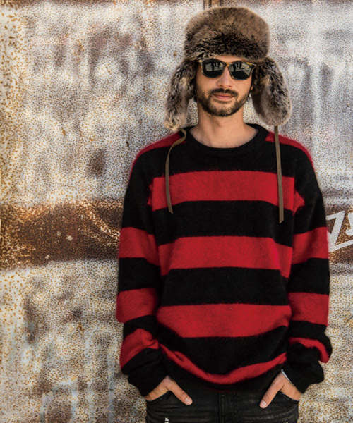 glamb（グラム）の「Fluff knit（ニット/セーター・メンズ・ブラック×ホワイト/マスタード/ブルー/ブラック/ブラック×レッド/グレー系その他・1/2/0/3/4）」の3枚目の写真