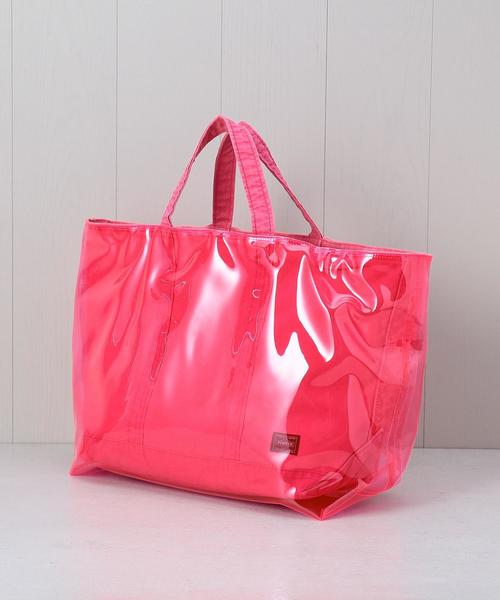 PORTER（ポーター）の「＜5525gallery×PORTER＞VINYL TOTE/ﾊﾞｯｸﾞ