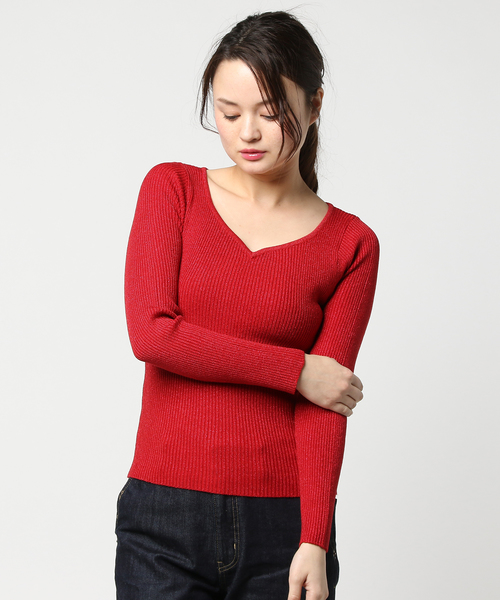 archives(アルシーヴ)の「ハートネックニットプルオーバー(ニット/セーター・レディース・オフホワイト/ブラック/シルバーグレー/レッド・MEDIUM)」の1枚目の写真