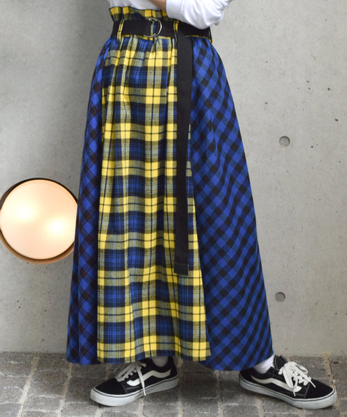 w closet（ダブルクローゼット）の「チェック柄パネル切替ロングスカート_（スカート・レディース・ブルー/ブラック/レッド・FREE）」の11枚目の写真