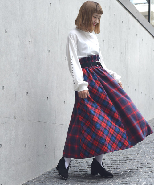 w closet（ダブルクローゼット）の「チェック柄パネル切替ロングスカート_（スカート・レディース・ブルー/ブラック/レッド・FREE）」の21枚目の写真